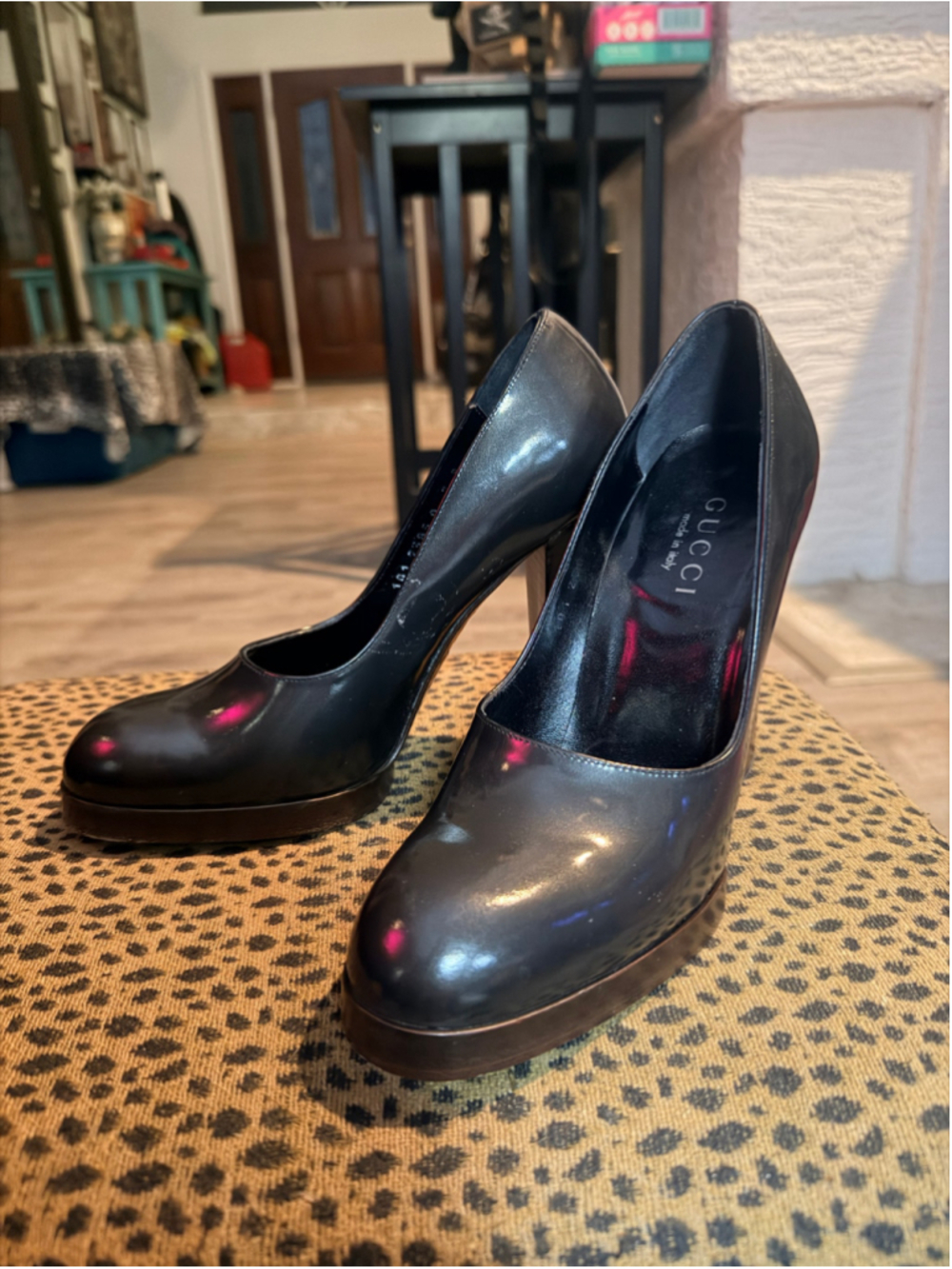 The Expensive Black Heels You’ll Wear With Everything | Gucci Size 7 - Picture 16 of 16